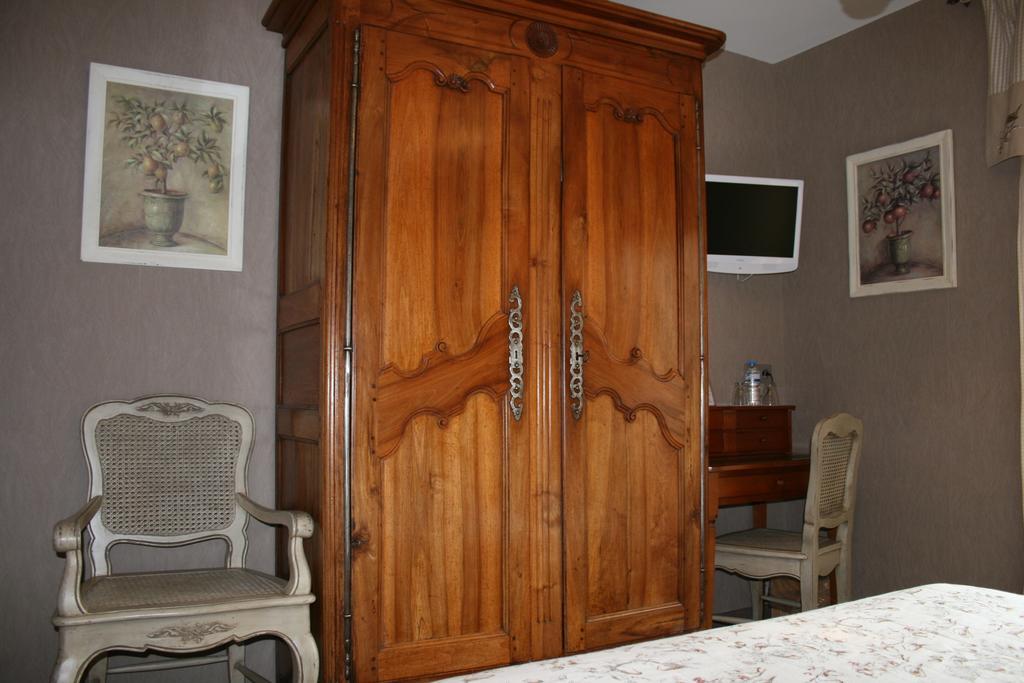 Chambres D'Hotes Le Petit Nailly Magny-les-Hameaux Pokoj fotografie